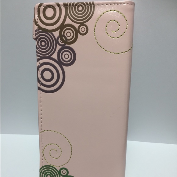 NWT Vegan Leather Wallet- Cute Pink Flower Bouquet - Picture 4 of 7